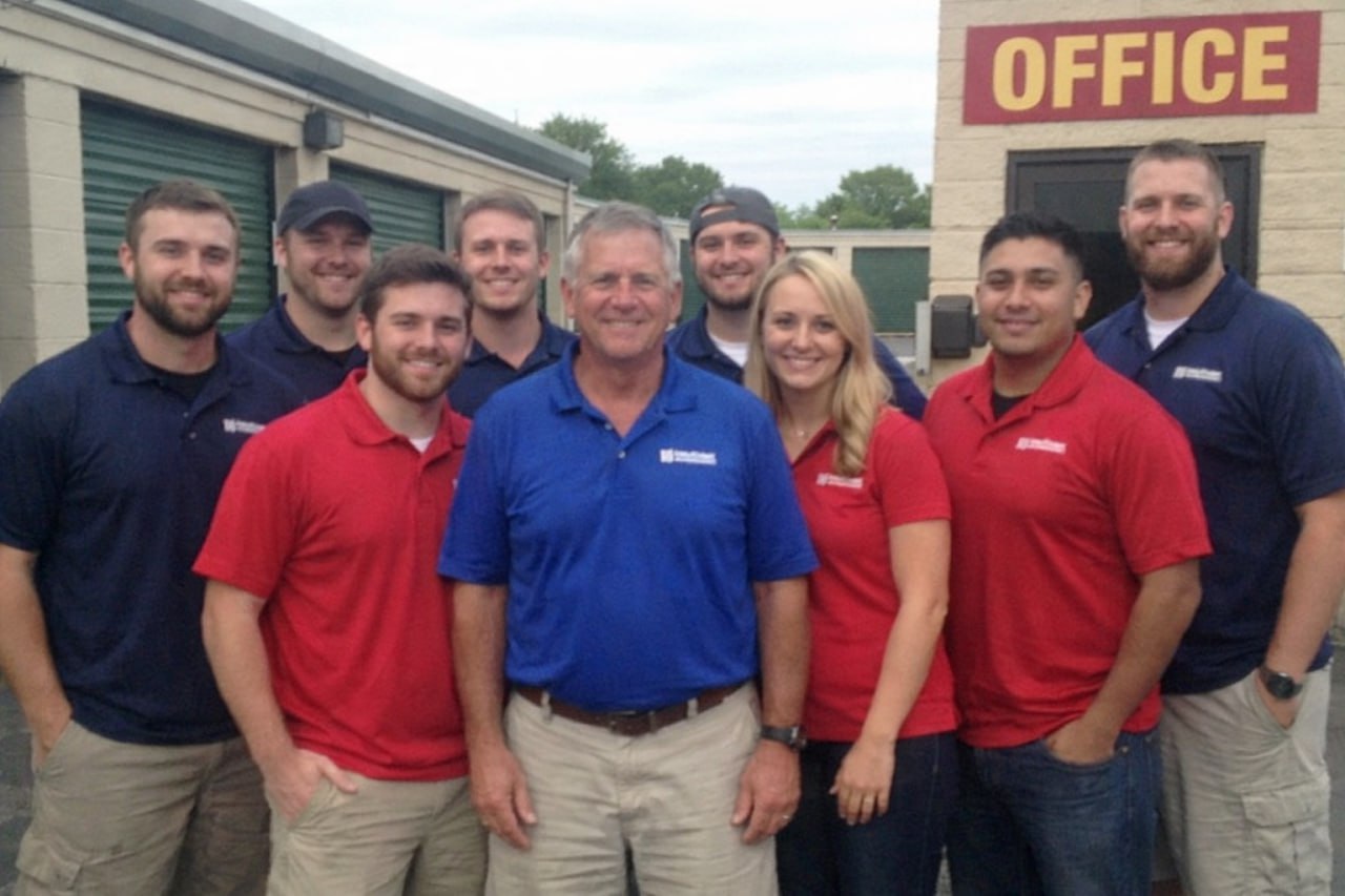 Water damage restoration professionals in Azusa, CA